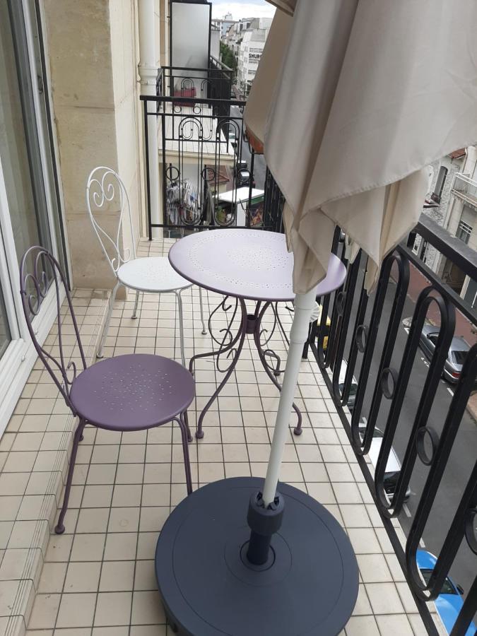Appartement Cosy De Centre Ville Шарантон-ле-Пон Экстерьер фото