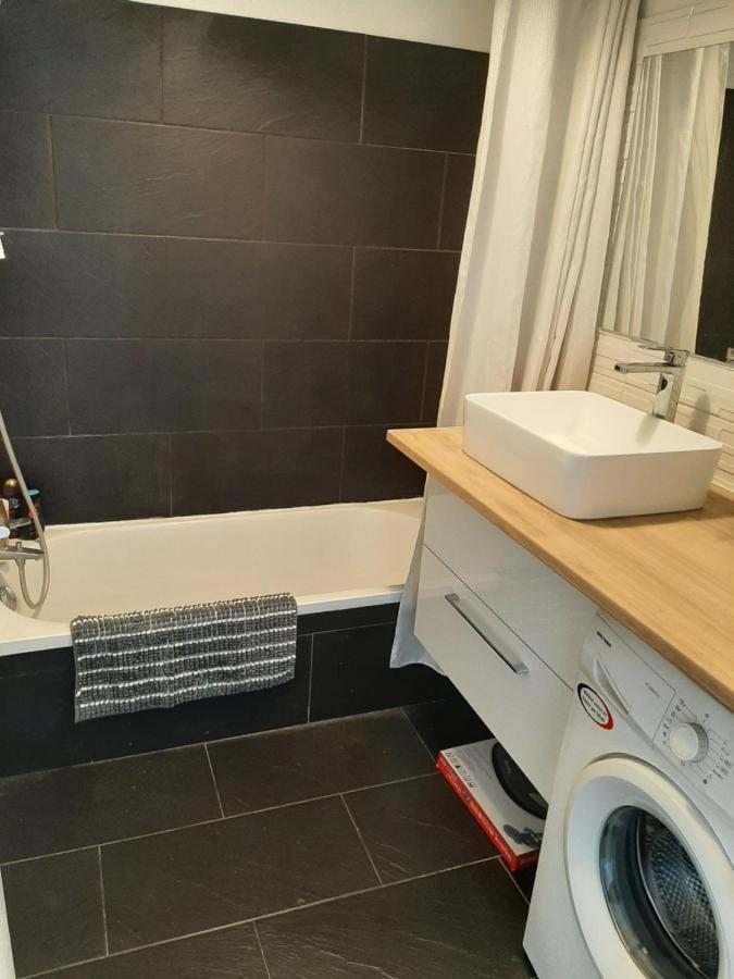 Appartement Cosy De Centre Ville Шарантон-ле-Пон Экстерьер фото